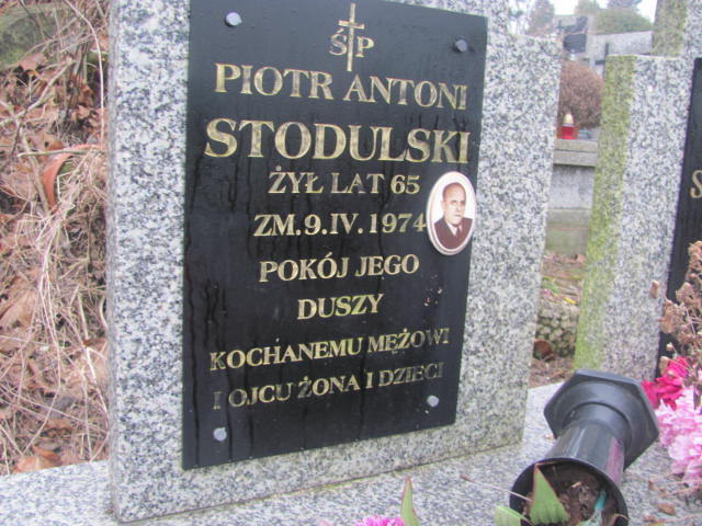 Andrzej Marian Stodulski 1943 Wąchock - Grobonet - Wyszukiwarka osób pochowanych